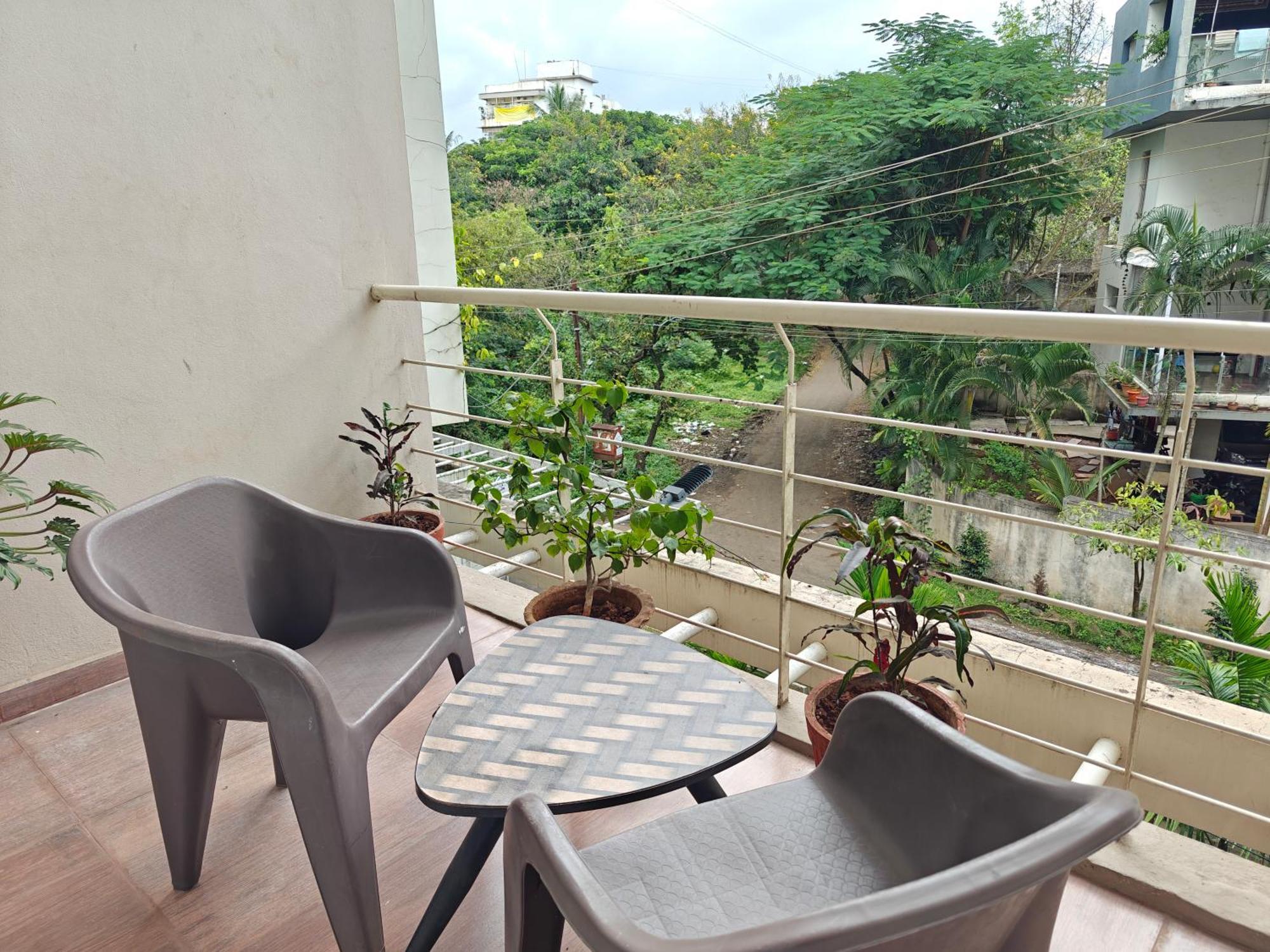 Chandralok Service Apartments Kolhapur Exterior photo